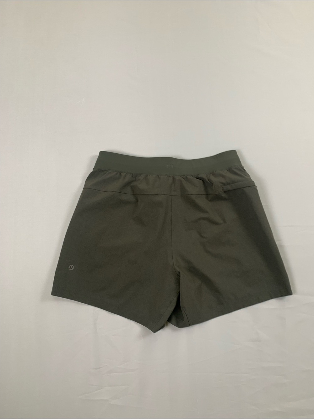 Lululemon Zeroed In linerless Shorts size Medium - Picture 1 of 4